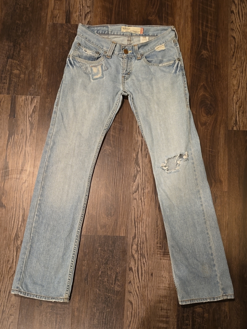 Levi's 504 Light Blue Straight-Leg Distressed Jeans, sz 7m